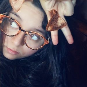 Meet your Posher, Veronica